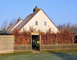 Cozy Holiday Home in Noordwijkerhout near Lake Öne Çıkan Resim