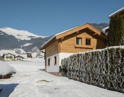Cozy Holiday Home in Piesendorf near Ski Area Dış Mekan