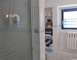 Cozy Apartment in Proseken With Lovely Terrace Banyo Tipleri