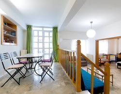 Cozy Apartment in the Heart of Athens Oda Düzeni