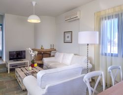 Cozy Villa Irida at Tersanas Chania with Private Pool near Beach & Restaurants Oda Düzeni