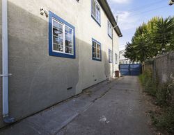 Cozy, Modern 3-bedroom in Oakland Dış Mekan