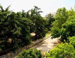 Cozy Apartment near Varna Sea Garden Dış Mekan