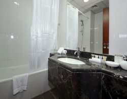 Cozy Studio in Down Town Dubai Banyo Tipleri