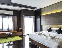 Cresco Hotel Buriram SHA Extra Plus Öne Çıkan Resim
