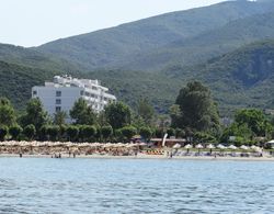 Cronwell Platamon Resort Plaj