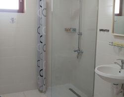 Cross Apartments and Tours Banyo Tipleri