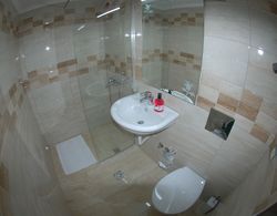 Crown Deluxe Apartments Banyo Tipleri