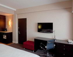 Crowne Plaza Montreal Airport Genel