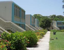 Crystal Cove Beach Resort by Antilles Resorts İç Mekan