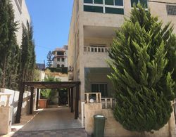 Dabouq luxury spaceous Apartment Dış Mekan