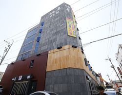 Daejeon Sintanjin Naru Motel Dış Mekan