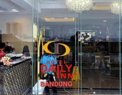 Hotel Daily Inn Bandung Dış Mekan