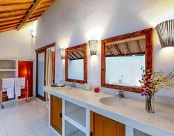 Villa Damai Kecil Seminyak Banyo Tipleri