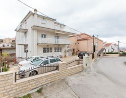 Apartments Villa Dane Dış Mekan