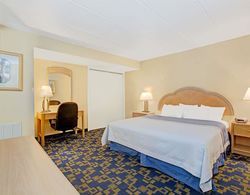 Days Inn by Wyndham East Windsor/Hightstown Genel