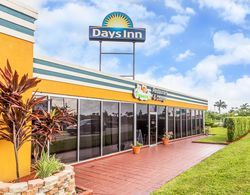 Days Inn by Wyndham Fort Lauderdale/Oakland Prk Yeme / İçme