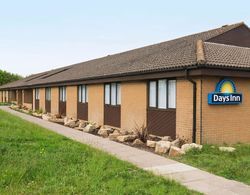 Days Inn by Wyndham Sutton Scotney South Dış Mekan