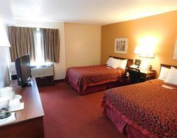 Days Inn & Suites by Wyndham Cedar Rapids Genel
