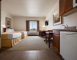 Days Inn & Suites by Wyndham Columbus NE Genel