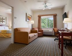 Days Inn & Suites by Wyndham Columbus NE Genel