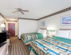 Days Inn & Suites by Wyndham Huntsville Genel