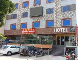 Hotel Dazzling Agra Dış Mekan