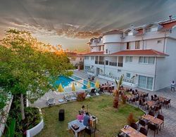 Hotel De Huzur Dış Mekan