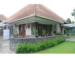 De Riau Cottage by HouseinBandung Öne Çıkan Resim