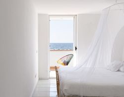 Villa del Sole With Sea View Direct Sea Access Parking and Air Conditioning Oda