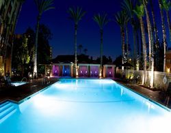 Delta Hotels by Marriott Anaheim Garden Grove Havuz