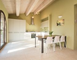 Deluxe Apartment in Villa Salvia - Cignella Resort Tuscany İç Mekan
