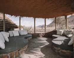 Desert Homestead Lodge l Ondili Dış Mekan