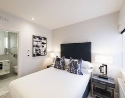 Designer 3 Bed Apartment With Balcony - 140 Oda