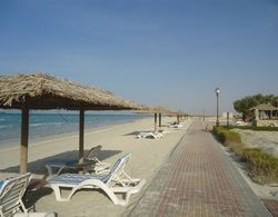 Dhafra Beach Hotel Genel