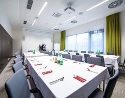 Diamond City Hotel Tulln Genel