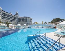 Diamond Premium Hotel & Spa Havuz