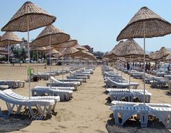 Dilek Hotel Plaj