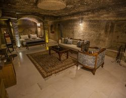 Divan Cave House Genel