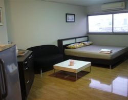 DMK Donmueang Airport Guesthouse Öne Çıkan Resim