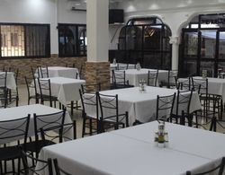 Dohas Hotel and Restaurant Yerinde Yemek