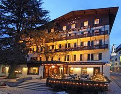 Hotel Dolomiti Pinzolo Dış Mekan