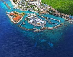 Dolphin Suites & Wellness Curacao Dış Mekan