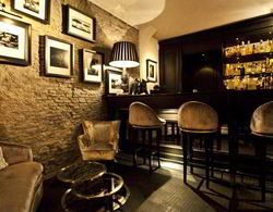 Dom Hotel Roma Bar