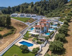 Villa D'Oro - Luxury Villas & Suites Dış Mekan