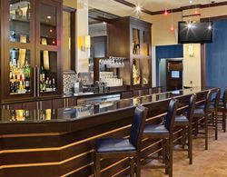 DoubleTree by Hilton Hotel Atlanta Roswell Bar