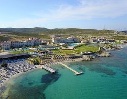 DoubleTree by Hilton Çeşme Alaçatı Beach Resort Dış Mekan