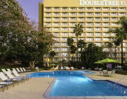 DoubleTree by Hilton Los Angeles  Westside Havuz