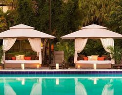 Doubletree Hotel Palm Beach Gardens Havuz