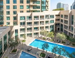 Dream Inn Dubai Apartments - Burj Views Oda Manzaraları